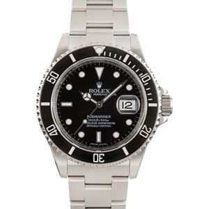 Pre-owned Rolex Submariner Ref 16610T No Holes Case