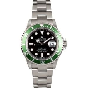 Rolex Submariner 16610V Green Anniversary Bezel