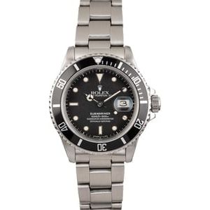 Pre Owned Rolex Submariner 16800 Steel Watch