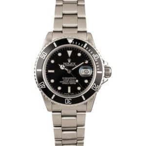 Pre-Owned Rolex Submariner 16800 Luminous Dial