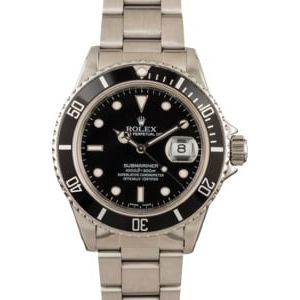 Pre-Owned Rolex Submariner 16800 Black Luminous Dial