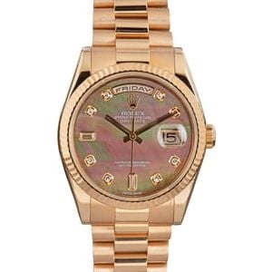 Pre Owned Rolex Day-Date 118235 Everose Gold Mother of Pearl