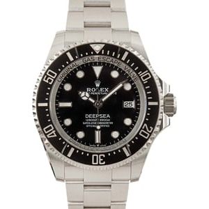 Pre-Owned Rolex Sea-Dweller 136660 Stainless Steel