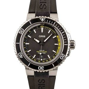 Oris Aquis Depth Gauge Stainless Steel on Rubber Strap