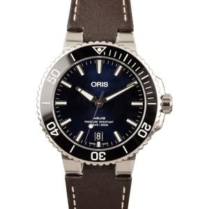 Mens Oris Aquis Leather Strap Blue Dial