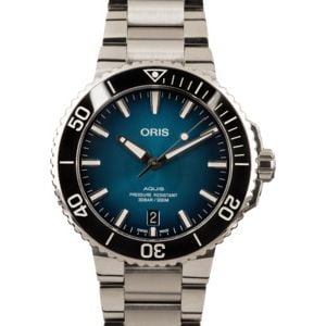 Mens Oris Aquis Date Blue Dial