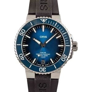 Oris Aquis Date Calibre 400 Steel on Rubber Strap