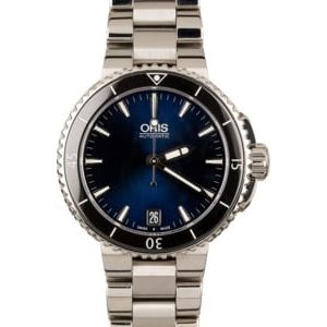 Ladies Oris Aquis Date Blue Dial