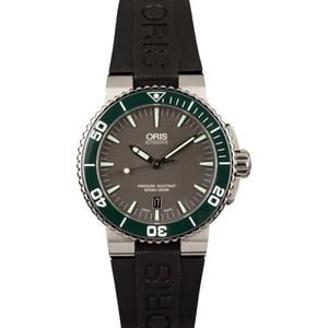 Oris Aquis Date Green Timing Bezel