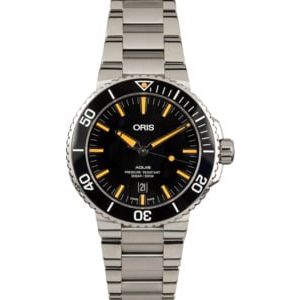 Oris Aquis Date Orange Index Markers