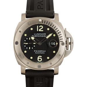 Panerai Luminor Submersible PAM 025