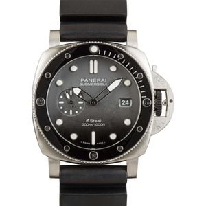 Panerai Submersible QuarantaQuattro Grigio Roccia ESteel