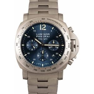 Panerai Daylight Chronograph Titanium PAM00327