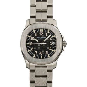 Pre-Owned Patek Philippe Aquanaut Stainless Steel